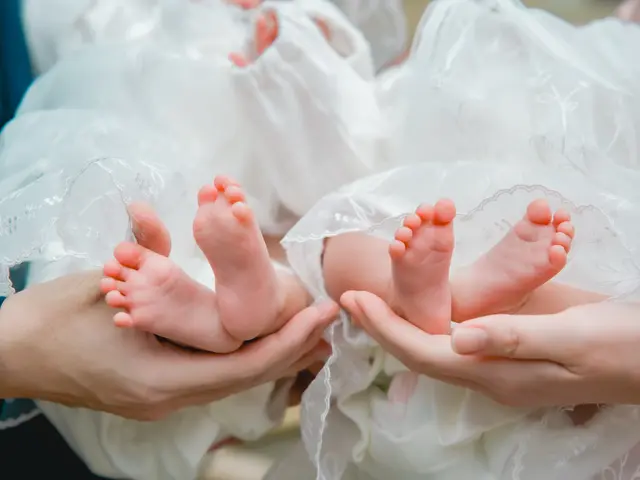 《ママカメラマン》撮影が大切な思い出に《丁寧な編集レタッチ》スライドショー無料