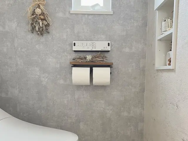 【安心低価格】トイレットペーパーホルダーの取り付け・交換はプロにお任せください！サービスの画像