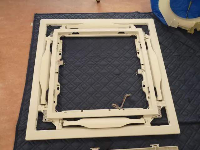 徹底洗浄！年間1200台 安心のエコ洗剤 業務用エアコン洗浄12000円からサービスの画像