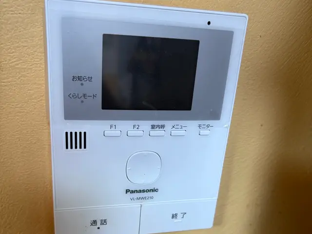 インターホーンの取付工事　電気工事士がお伺い致しますサービスの画像