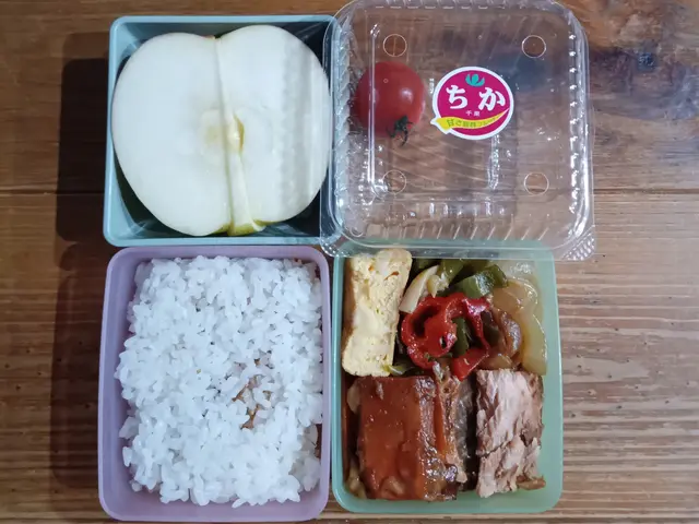 水と摩擦でお部屋を磨きます。合成香料をなるべく減らし綺麗な空気を提案します。サービスの画像