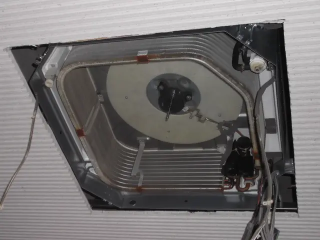 2000台の実績！業務用埋込み型洗浄サービスの画像