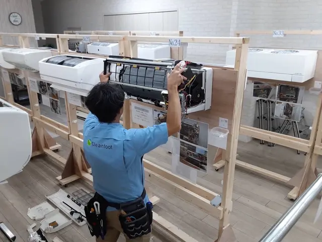 クリーンフット独自のW洗浄施工で見えない奥の汚れまで根こそぎキレイに洗浄サービスの画像