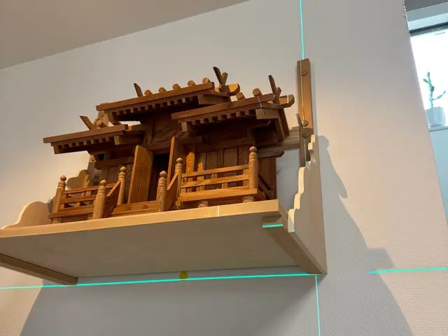 神棚の取付はプロにお任せ下さい。サービスの画像