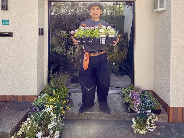 可愛いきゅんっとする花壇や寄せ植えを得意としておりますので、ぜひお試しくださいサービスの画像