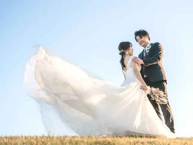 お二人の笑顔溢れるウェディング写真お任せください！サービスの画像