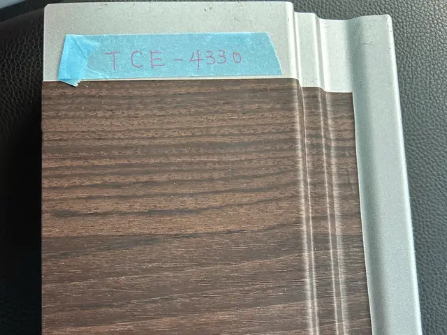 低価格で玄関ドアをリニューアルサービスの画像