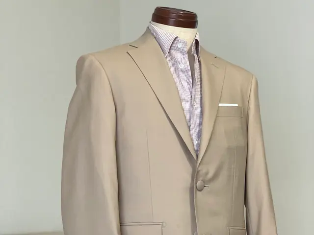 オーダースーツ・シャツ製作サービスの画像