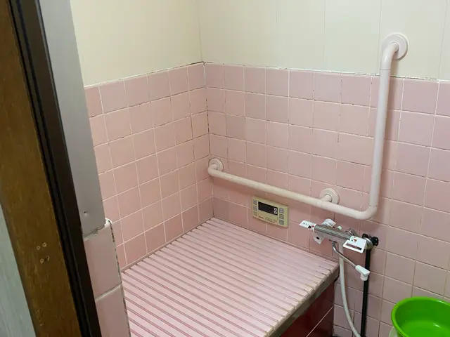 メーカー図面など事前にきっちり説明後施工いたしますサービスの画像