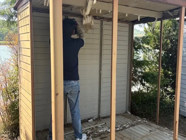 物置の解体、回収承ります。中身の不用品も対応可能です♪サービスの画像