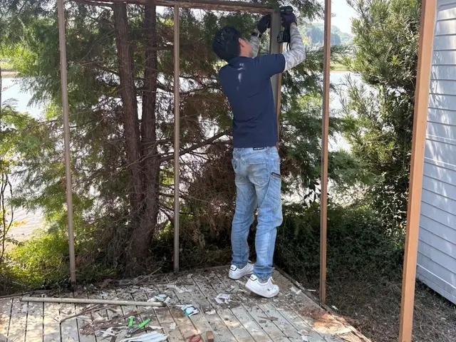 物置の解体、回収承ります。中身の不用品も対応可能です♪サービスの画像