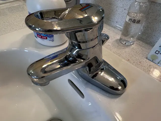 ◢◤洗面蛇口交換TOTO・LIXIL対応◢◤損害保険対応で安心！サービスの画像