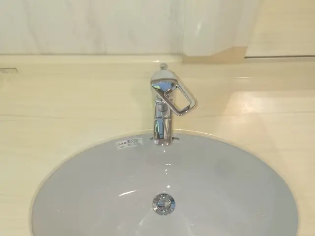 確かな技術と経験でお応え致します！　　交通諸経費　廃材処分含むサービスの画像