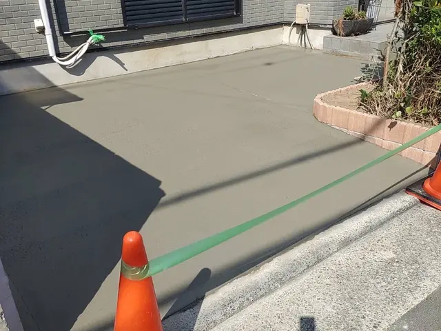 古いブロック塀安全に撤去いたします！撤去後の補修工事もお任せください！サービスの画像