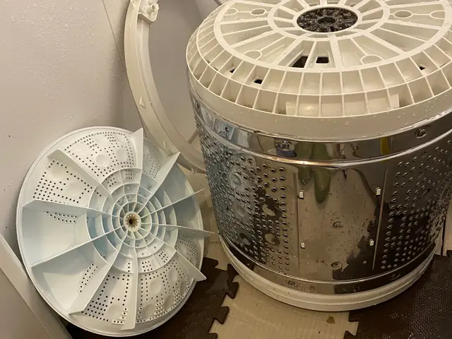 今がお得です☆カビと臭いを除去お得なセットも有ります！サービスの画像