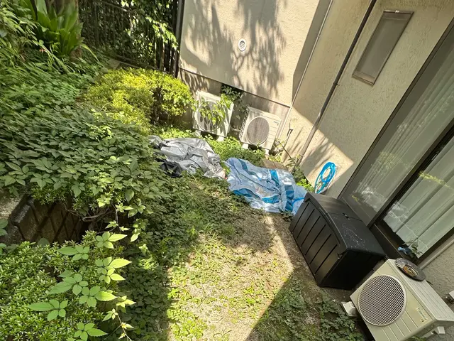 面倒な人工芝張りお任せ下さい！腕にはかなり自信があります！サービスの画像