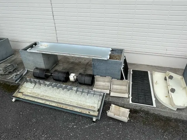 ◎天カセ、天吊、業務用エアコン全てお任せください！30年の技術と経験で安心を！サービスの画像