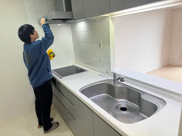 【保険加入店舗】お客様に寄り添う安心対応｜掃除屋おっくんのクリーニングサービスの画像