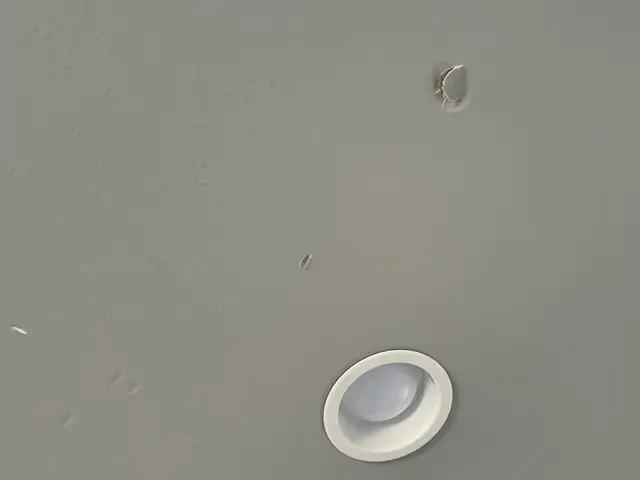 リフォーム業界関係者が選ぶ壁紙リフォーム№１のクロスメイク・正規代理店サービスの画像