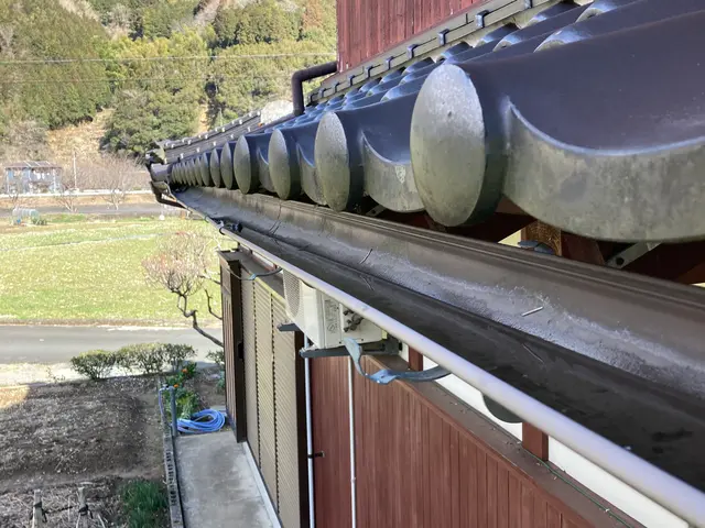 雨どいの清掃・修理・交換など、雨どいの事で気になる事！まずはご連絡下さい！サービスの画像