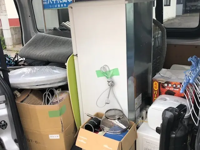 不用品回収　/　遺品整理　/　終活相談　/　買取品があれば相殺できます。サービスの画像