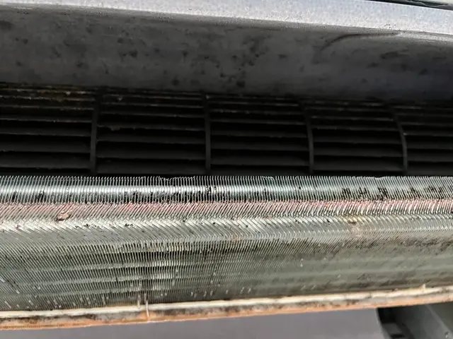 天井埋め込み型エアコン　家庭用1方向からオフィス店舗等4方向まで！(飲食店不可)サービスの画像