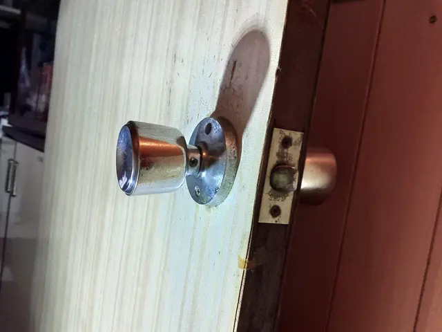 ◆ドアノブ交換◆ドアの不具合やその他もご一緒にご相談くださいサービスの画像