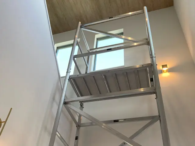 【窓装飾プランナーがお伺い】商品のご提案やご相談も可能です【吹き抜け高窓対応可】サービスの画像