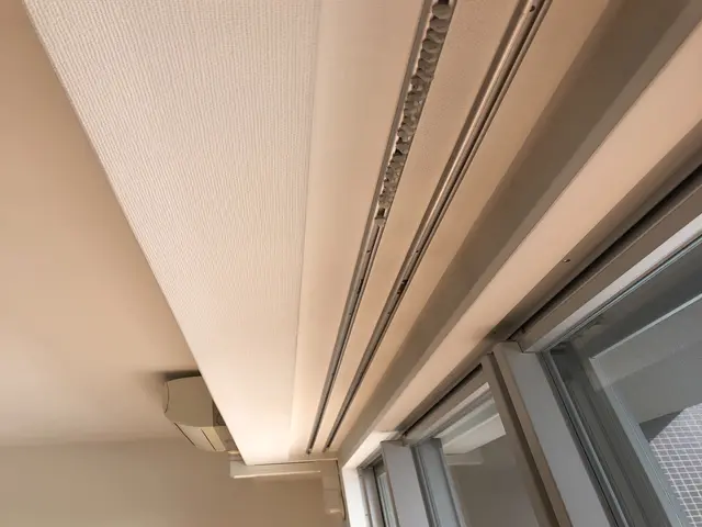 【窓装飾プランナーがお伺い】商品のご提案やご相談も可能です【吹き抜け高窓対応可】サービスの画像