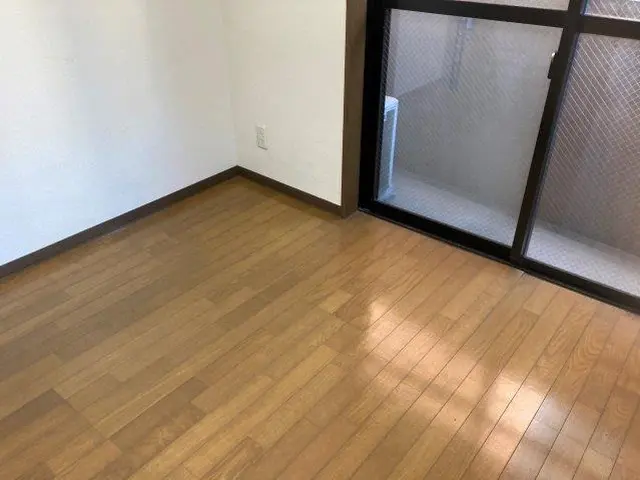 木目調、石目調等オシャレなデザインも選べます。仕上がり重視で丁寧に作業いたしますサービスの画像