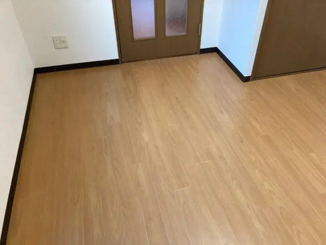 木目調、石目調等オシャレなデザインも選べます。仕上がり重視で丁寧に作業いたしますサービスの画像