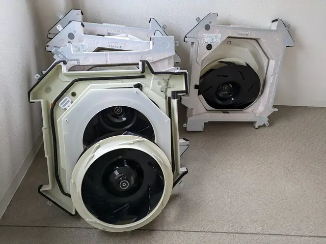 家庭用～業務用までエアコンクリーニング対応致します☆お値段以上の感動を☆サービスの画像