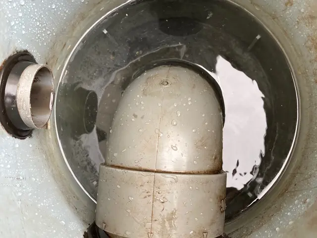 一戸建て排水管洗浄　当店は室内からと外部込みの価格です！サービスの画像