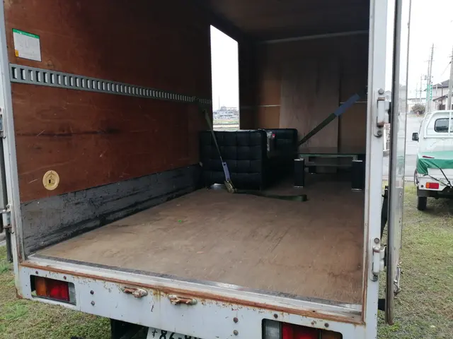 親子で安心◎自社対応◎遺品整理士と電気工事士資格保有で安心の作業をお約束サービスの画像