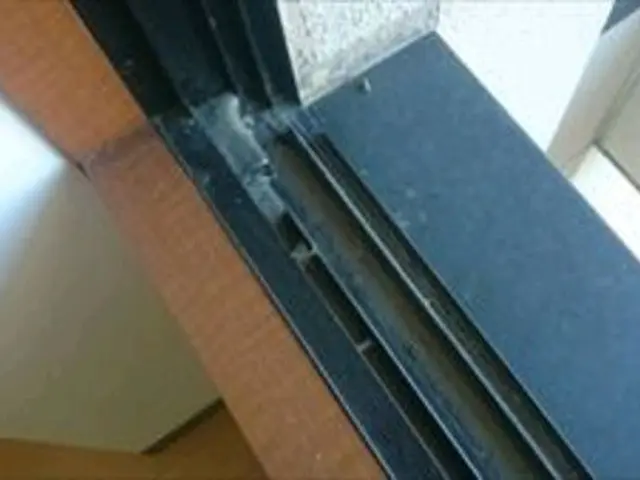 窓、サッシ清掃☆サービスの画像