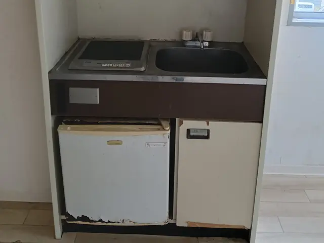 キッチンの模様替え！！ダイノックシートでイメージチェンジサービスの画像