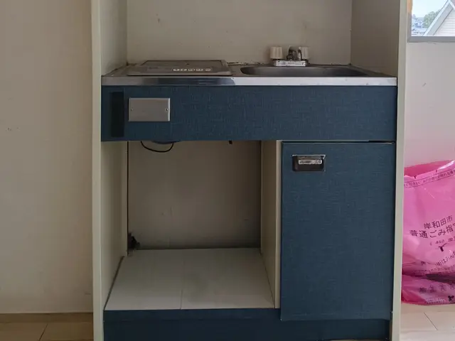 キッチンの模様替え！！ダイノックシートでイメージチェンジサービスの画像