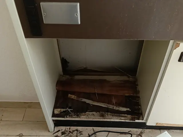 キッチンの模様替え！！ダイノックシートでイメージチェンジサービスの画像