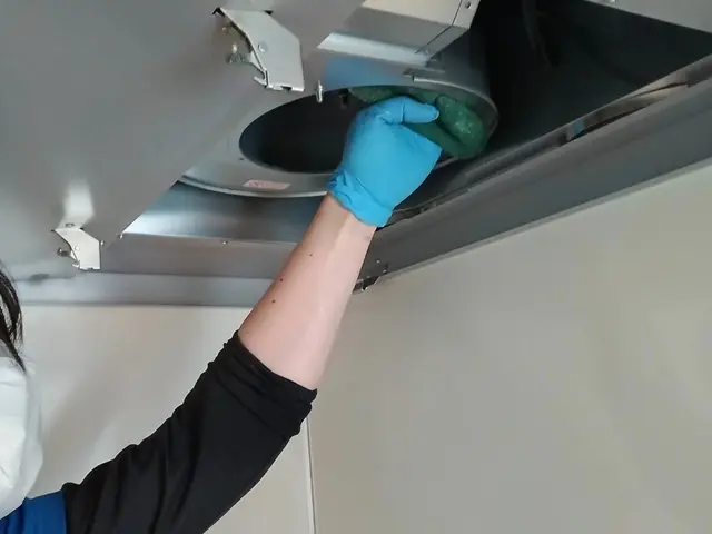 業界最安値/業界実績20年のプロが伺います/追加料金不要/安心の法人登録！サービスの画像