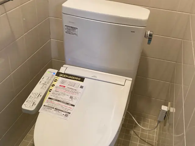 便器の交換お任せください。設備屋25年以上の実績が現場対応力の幅につながる☆☆サービスの画像