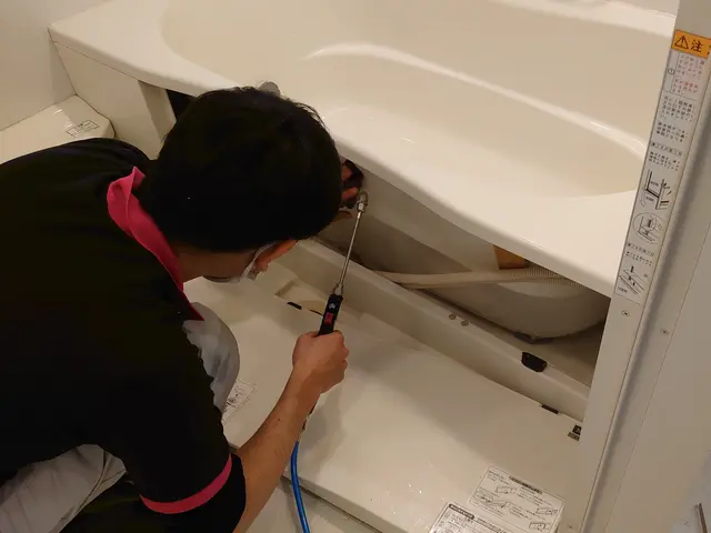 ◎想像を”超”える満足度を！！プロの技術でウロコ垢油汚れを徹底除去！仕上保証も♪サービスの画像