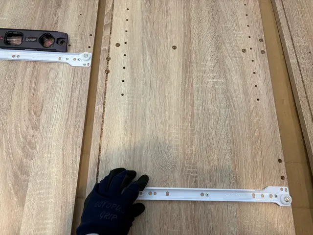 オシャレな部屋作りをサポート！IKEA・LOWYAなど通販家具の組み立てを代行！サービスの画像