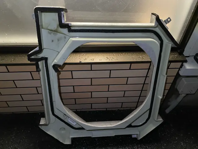 オフィスや店舗に多いタイプです。日中、夜間問わずご対応可能です。2台目より値引きサービスの画像