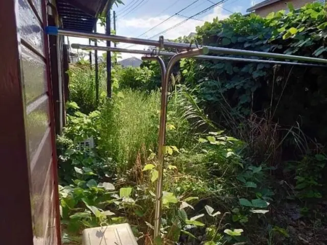 【業歴25年の実績】お庭一度スッキリさせませんか？細かい場所までしっかりと◎サービスの画像