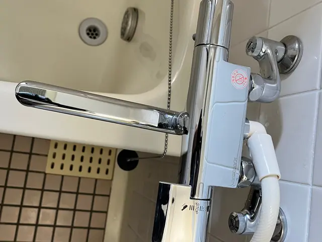 【技能士監修の技術】・鏡の研磨込☆エコ洗剤で浴室まるっと徹底洗浄サービスの画像