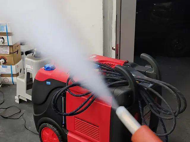 【ドライスチーム車内クリーニング】/カーディテーリング専門店のプロが施工致しますサービスの画像