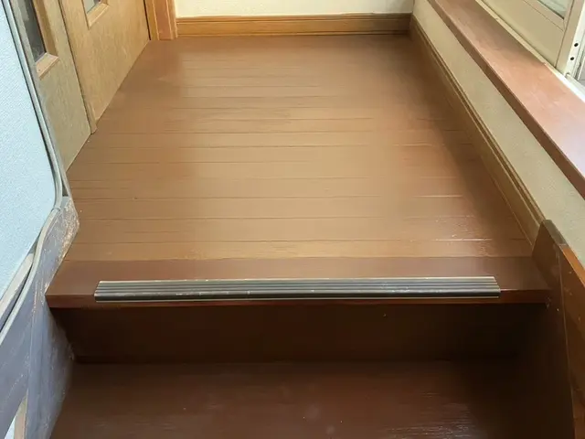 床のキズ・凹み・劣化による日焼けなど補修【リペア】サービスの画像