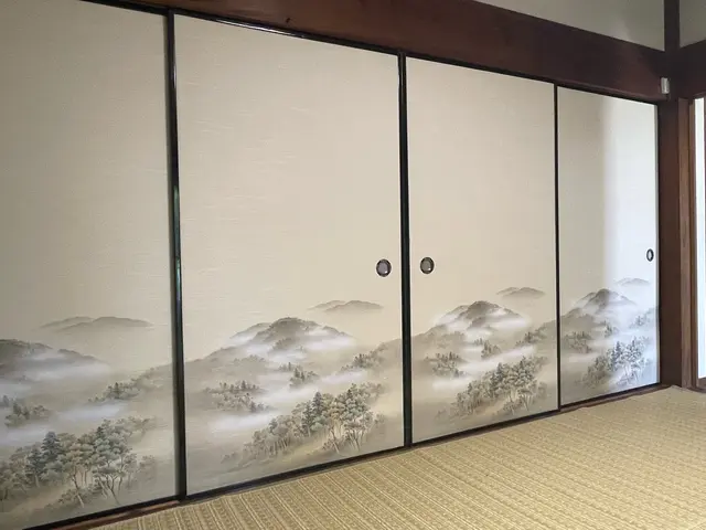 地域密着！奈良市、木津川市歓迎！ふすまの張り替え、障子、アミド、畳張り替え！サービスの画像