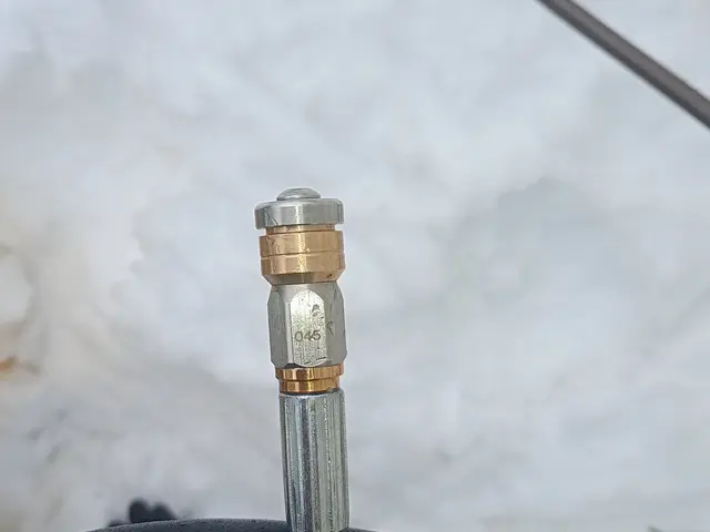 調査・説明・アフターまで丁寧対応！管内カメラで原因を見える化する排水管洗浄サービスの画像