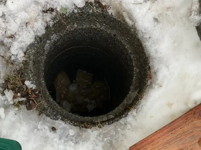 調査・説明・アフターまで丁寧対応！管内カメラで原因を見える化する排水管洗浄サービスの画像